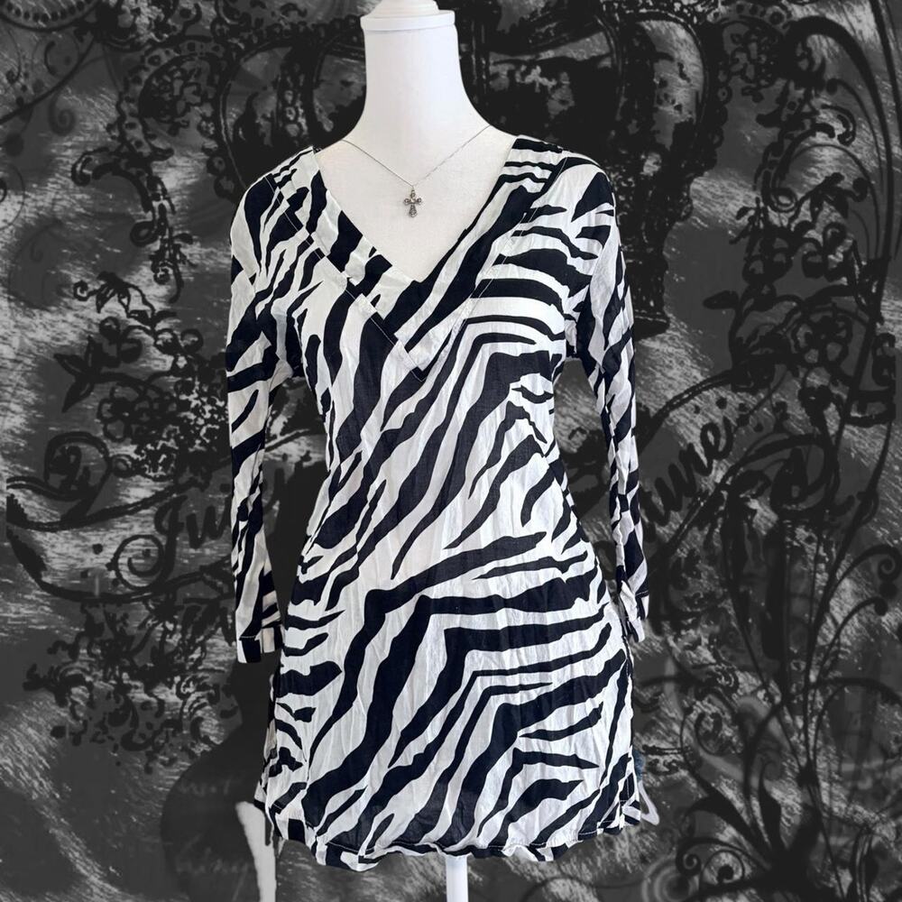 black and white zebra print v neck skinny mcbling glam top